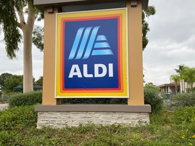 sign production aldi