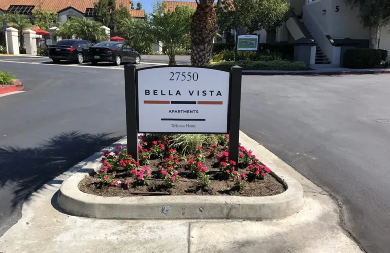 bella-vista-apartment-hoa-signage-gallery
