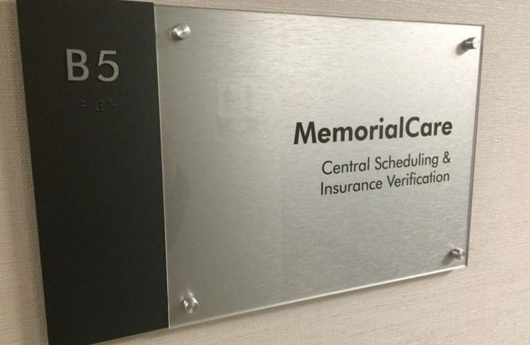 memorialcare-office-corporate-signage-gallery
