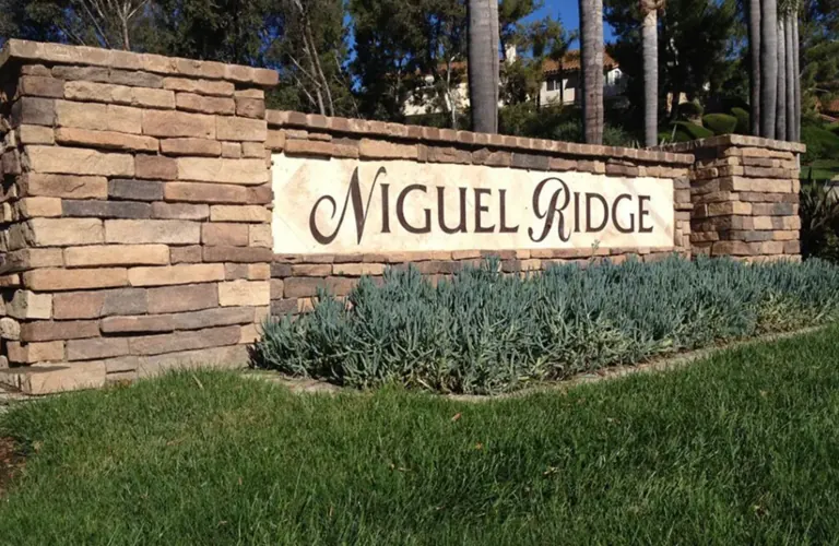 niguel-ridge-residential-signage-gallery