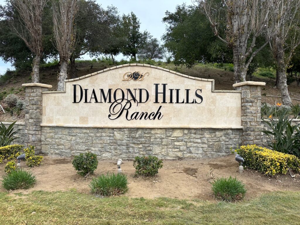 Diamond Hills Ranch Community Monument Signs - Vasin Signs